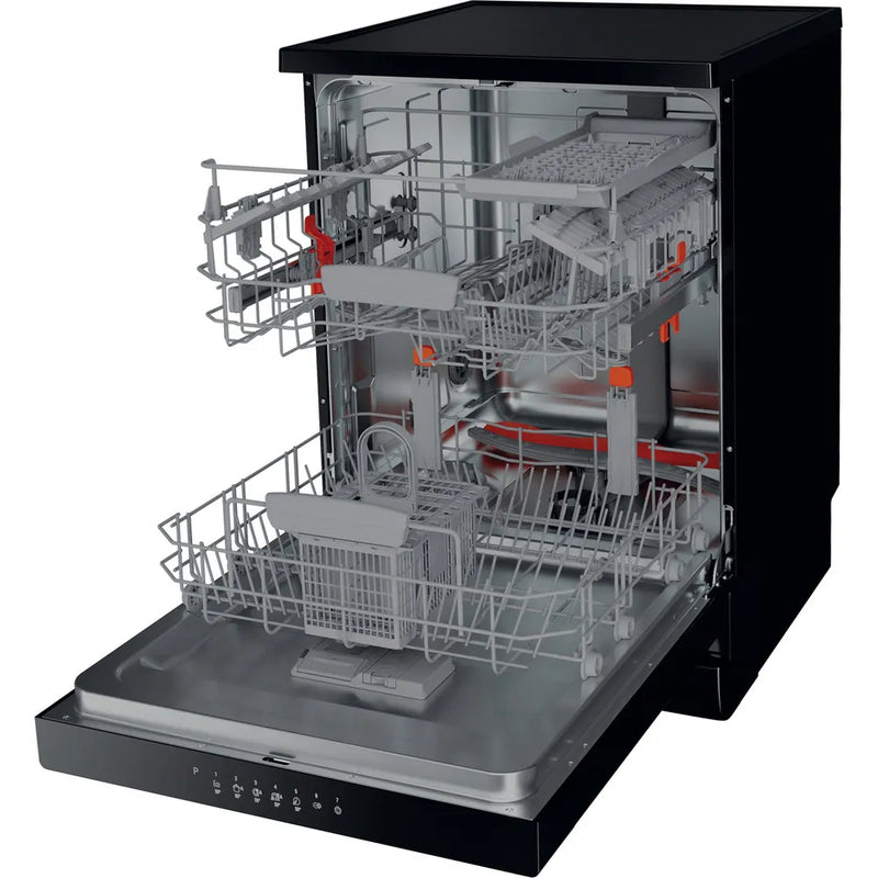 Hotpoint HFC 3C26 WC B UK Full Size Dishwasher