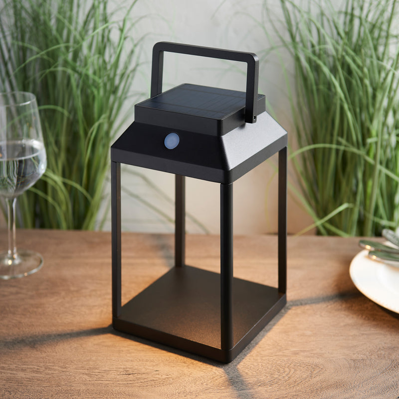 Linterna Outdoor Table Lamp