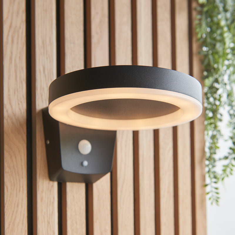 Ebro Outdoor Wall Light