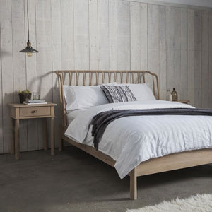 Wycombe Oak 1 Drawer Bedside Table
