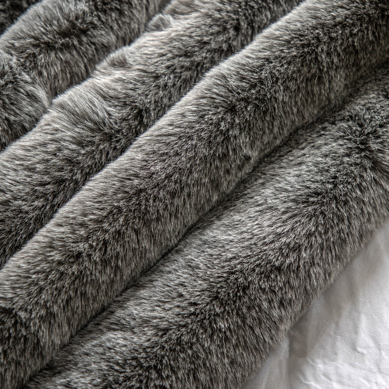 Roscose Faux Fur Throw - Large