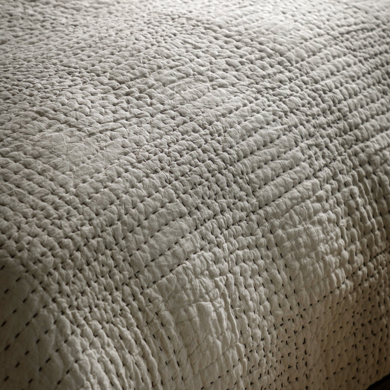 Matrix Bedspread - Beige