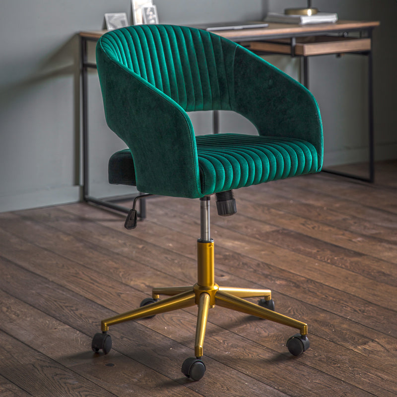 Murray Velvet Swivel Chair - Green
