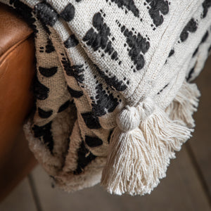 Black & Cream Tufted Throw