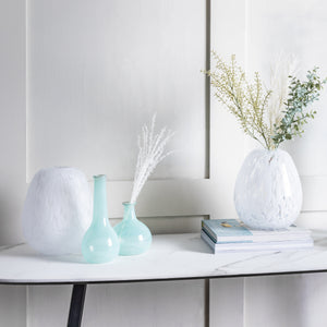 Linni Small Vase - Frosted White