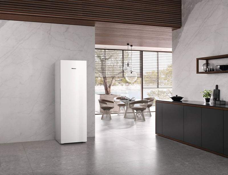 Miele FNS 4382 D wh Tall Freezer