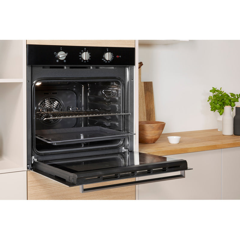 Indesit IFW 6330 BL UK Built In Single Oven