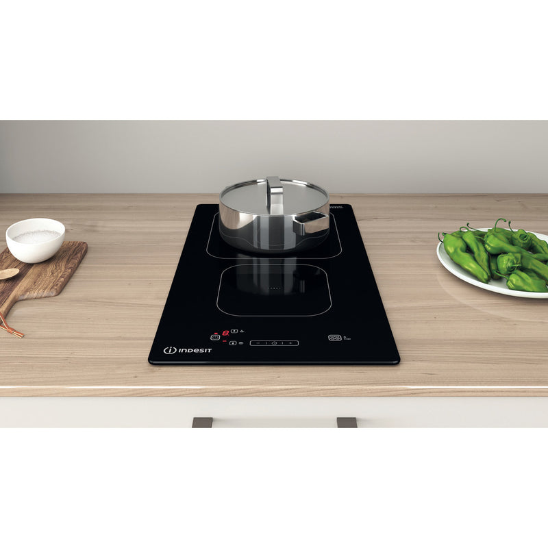 Indesit IS 19Q30 NE 28.4cm Induction Hob