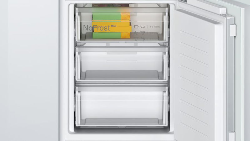 Bosch KIN86VFE0G Integrated Fridge Freezer