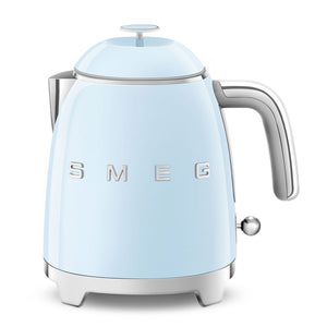 Smeg KLF05PBUK 50's Retro Style Mini Kettle