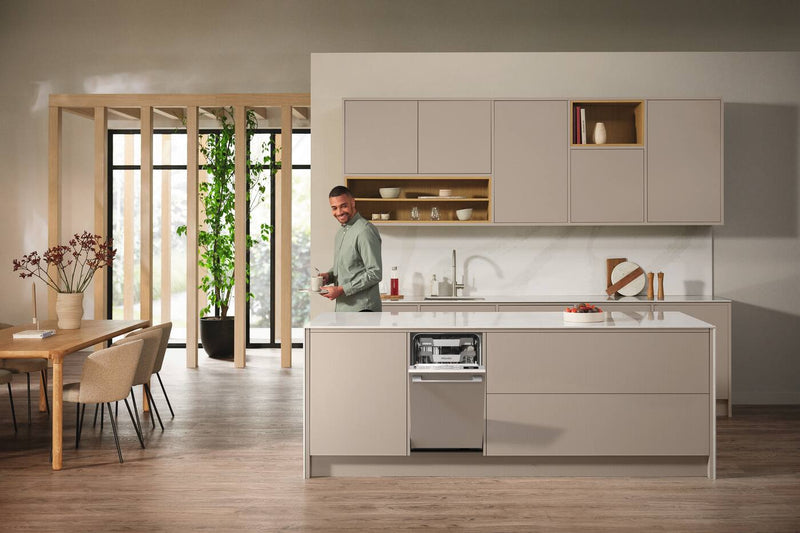 Miele G5790 SCVi Slimline Integrated Dishwasher